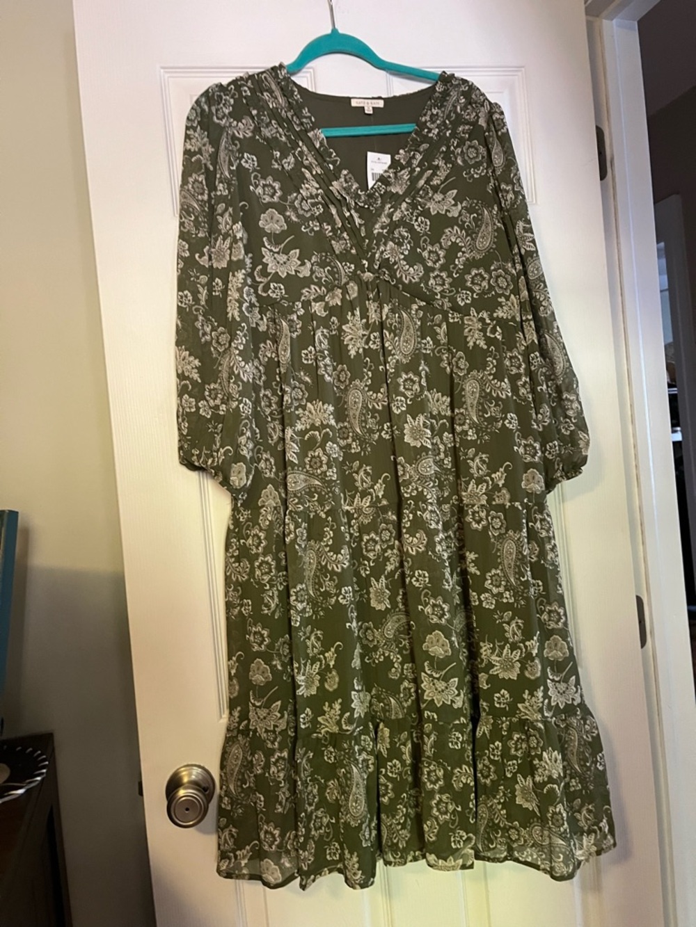 New with tags Olive Floral Wrap-Front Midi Dress